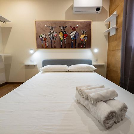 Admiral Appartment กาญารี ภายนอก รูปภาพ
