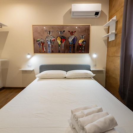 Admiral Appartment กาญารี ภายนอก รูปภาพ